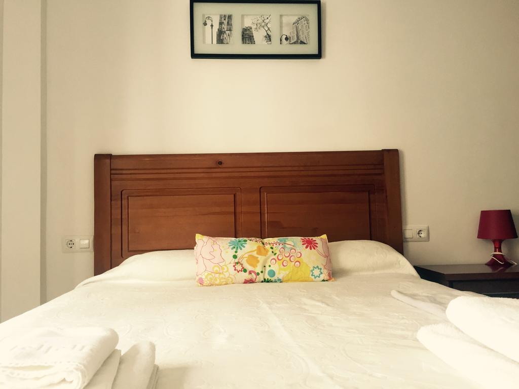 Apartamentos San Pelayo Onís Cameră foto