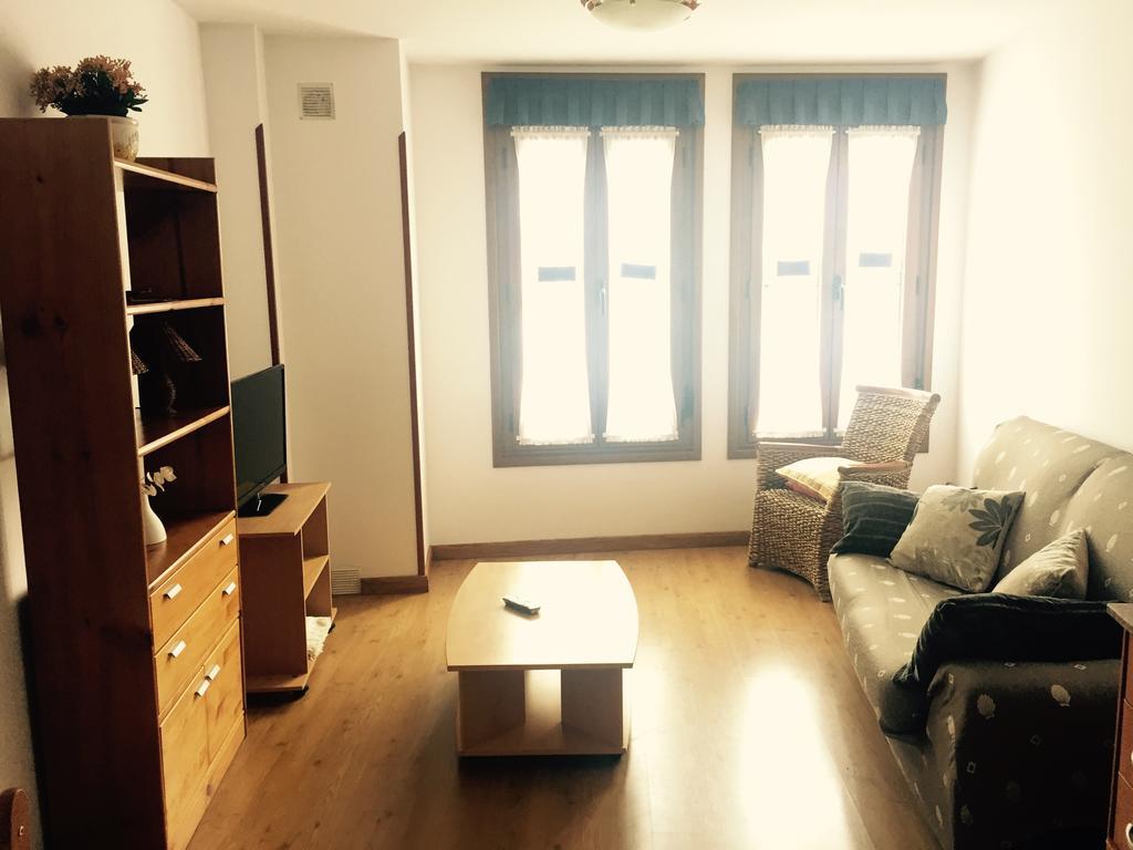 Apartamentos San Pelayo Onís Cameră foto